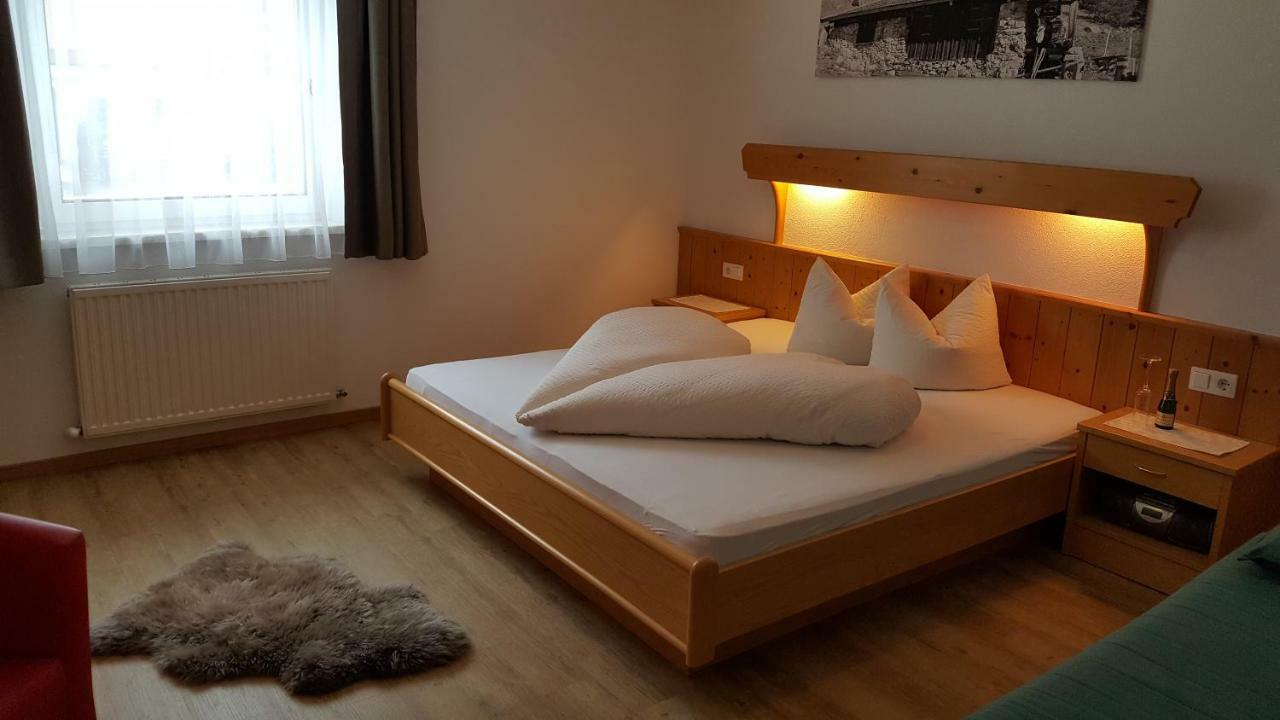 Gaestehaus Walch Fendels Buitenkant foto